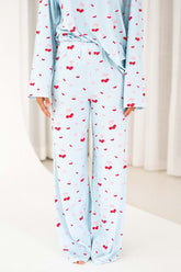 2. Wahl Sleep Pants I Sweet Cherries